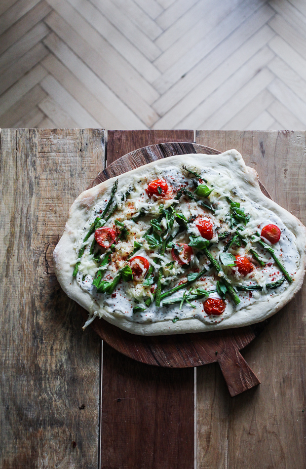 vegan pizza with asparagus