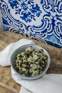 Fava beans with coriander, Portuguese style