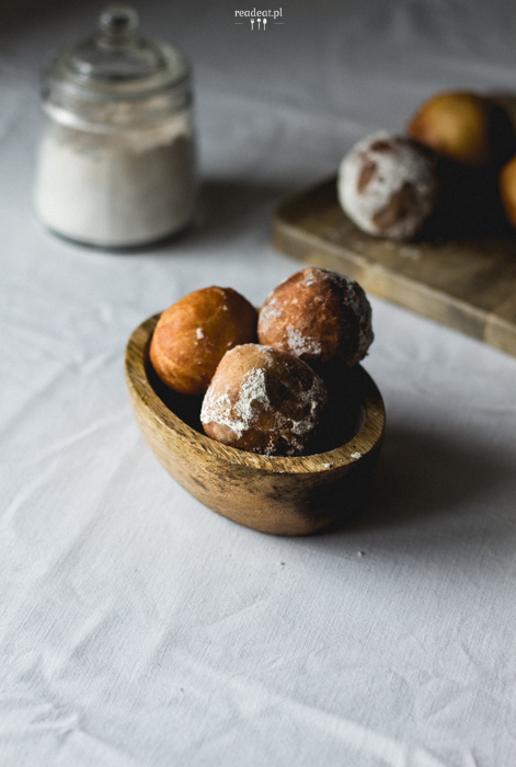 mini pączki z czekoladą